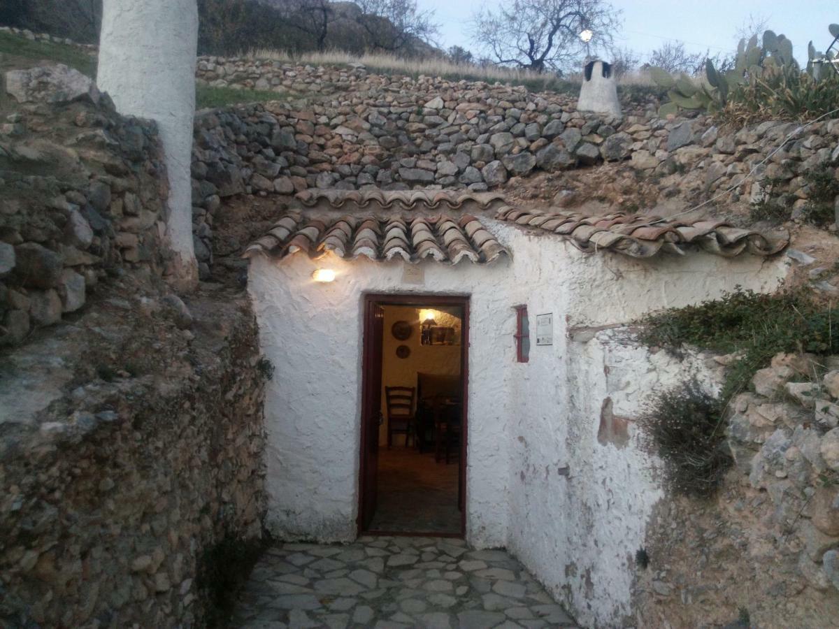 PegalajarCueva El Madrono别墅 外观 照片