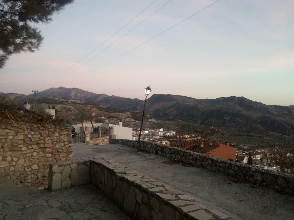 PegalajarCueva El Madrono别墅 外观 照片