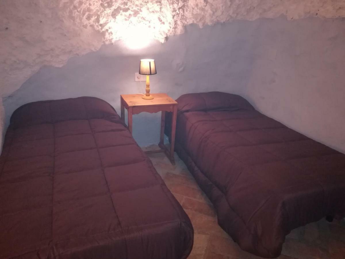 PegalajarCueva El Madrono别墅 外观 照片